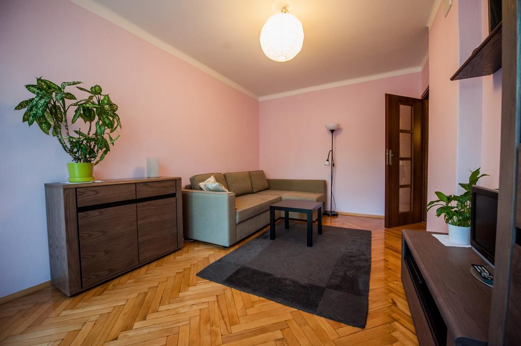 Apartament Eliza W Skawinie สกาวินา ภายนอก รูปภาพ